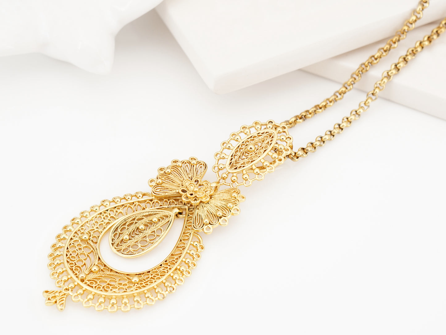 Colar Princesa, Inspirado na Filigrana Portuguesa, Aço Inoxidável Dourado
