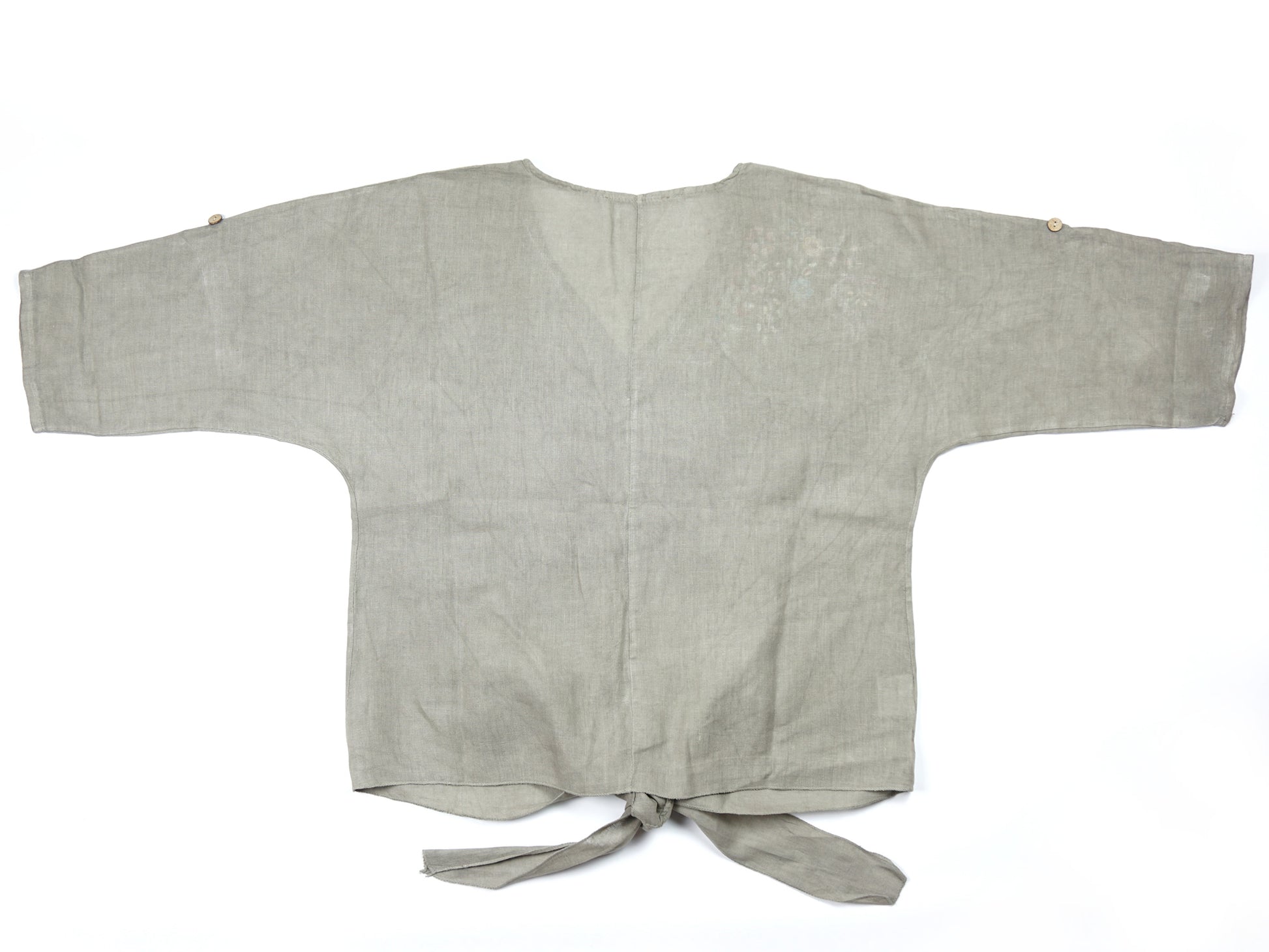 Blusa "Nó" em Linho com Bordado de Viana, Tamanho Único - Vista de Trás com Manga Completa