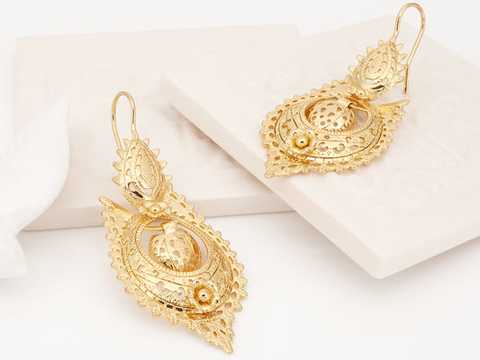 Brincos Rainha "Casca d'Ovo" Grandes, Inspirados na Filigrana Portuguesa, Aço Inoxidável Dourado
