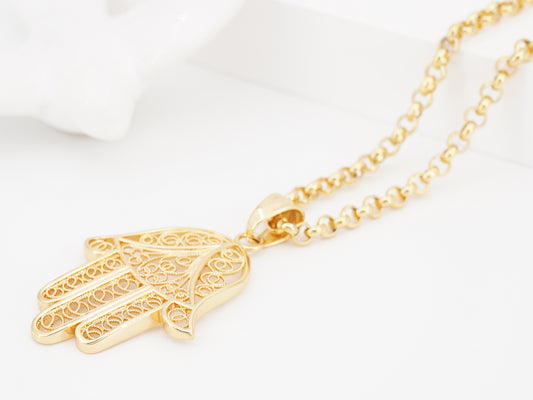 Colar com Mão de Fátima Média, Inspirado na Filigrana Portuguesa, Aço Inoxidável Dourado