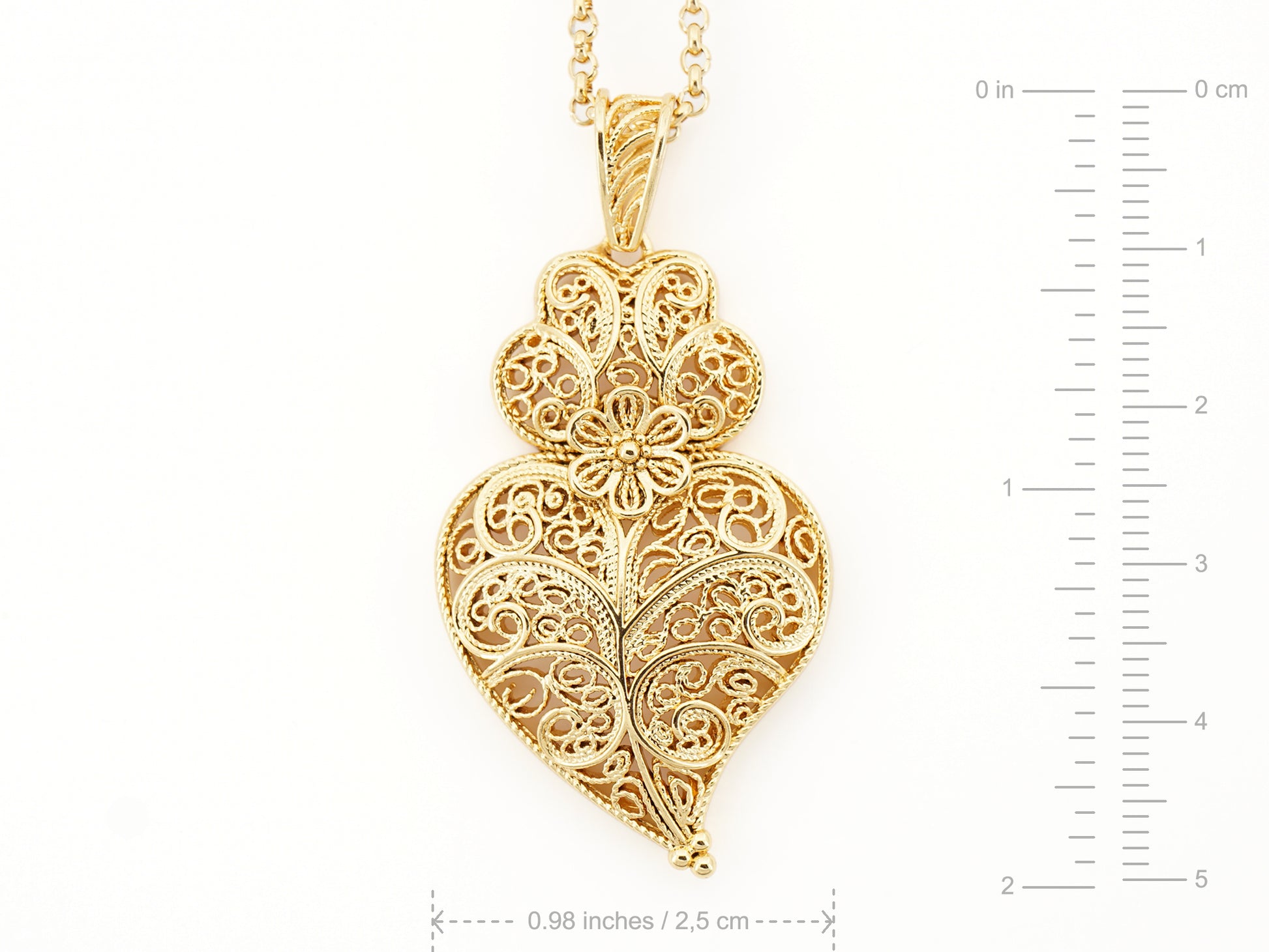 Colar com Coração de Viana Tradicional Médio, Inspirado na Filigrana Portuguesa, Aço Inoxidável Dourado - Medidas