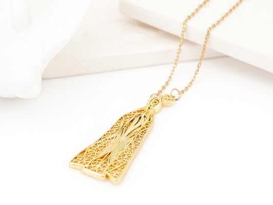 Colar Nossa Senhora de Fátima, Inspirado na Filigrana Portuguesa, Aço Inoxidável Dourado