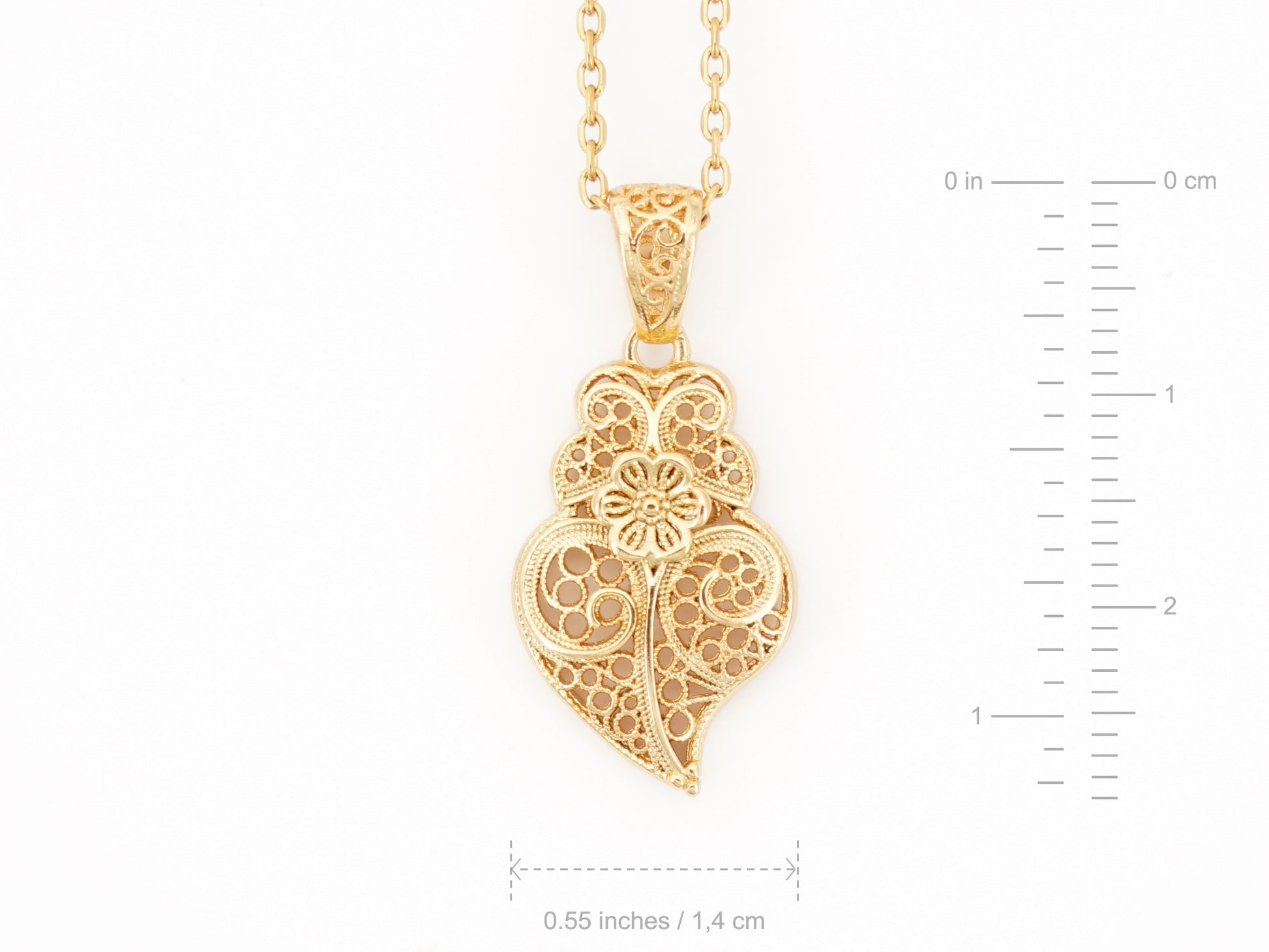 Colar Coração de Viana Tradicional Extra Pequeno, Inspirado na Filigrana Portuguesa, Aço Inoxidável Dourado - Medidas