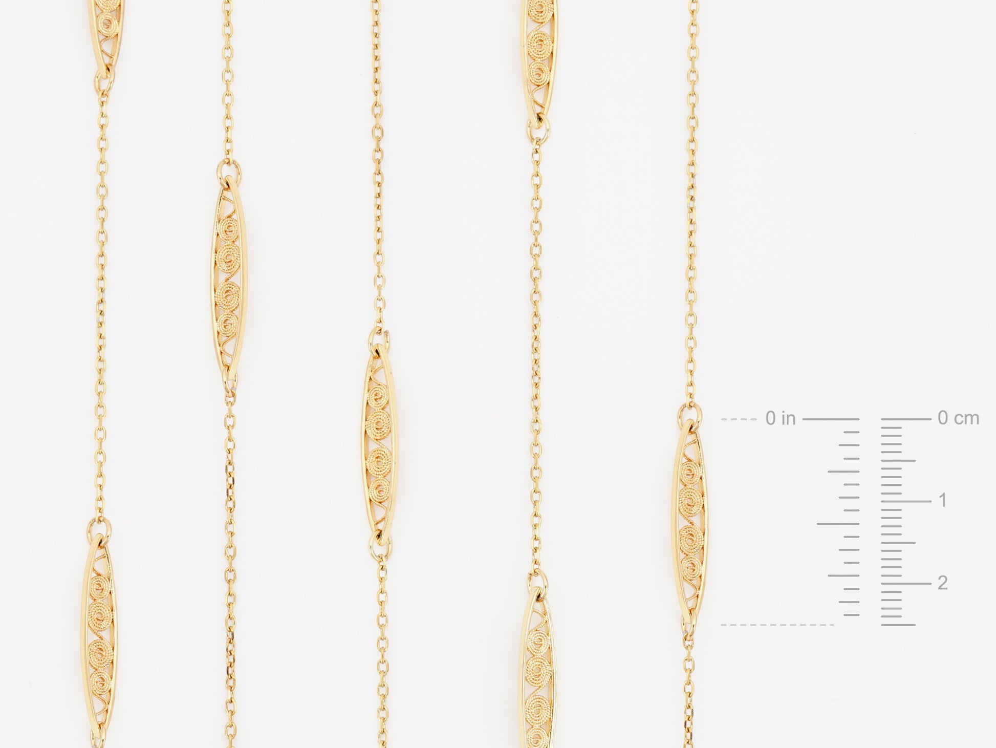 Colar Trancelim Comprido, Inspirado na Filigrana Portuguesa, Aço Inoxidável Dourado - Medidas