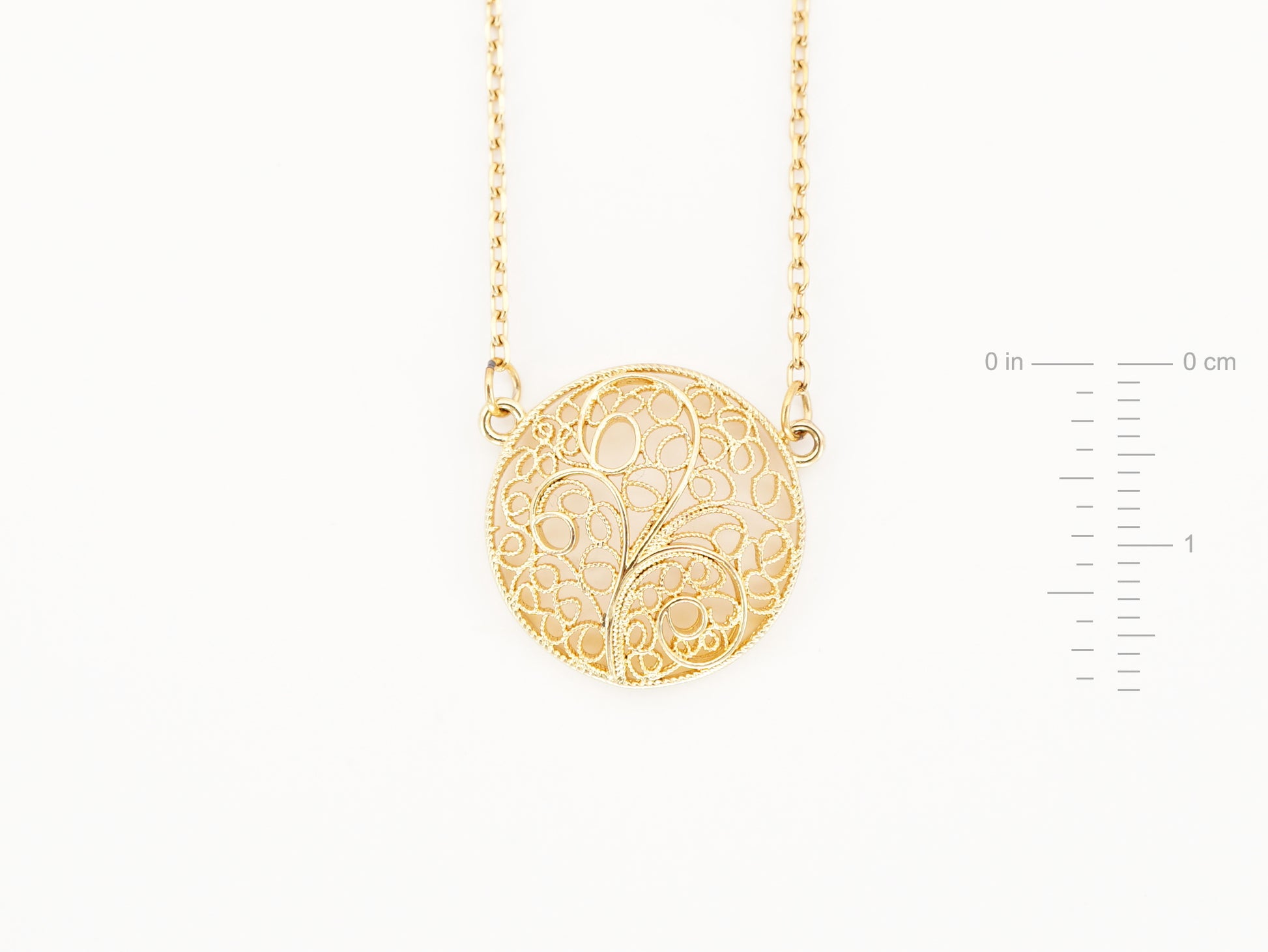 Colar com Círculo, Inspirado na Filigrana Portuguesa, Aço Inoxidável Dourado - Medidas