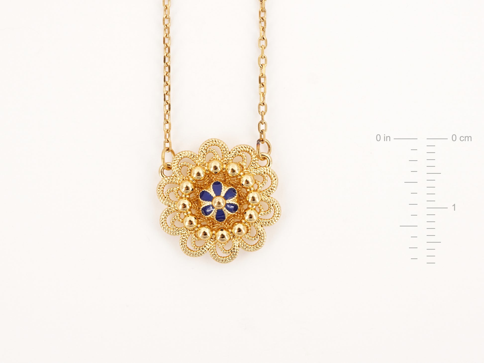 Colar Flor com Pormenores Azuis, Inspirado na Filigrana Portuguesa, Aço Inoxidável Dourado - Medidas