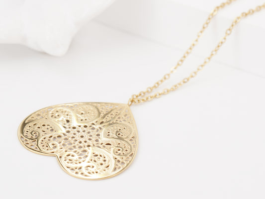 Colar com Coração de Viana Invertido, Inspirado na Filigrana Portuguesa, Aço Inoxidável Dourado