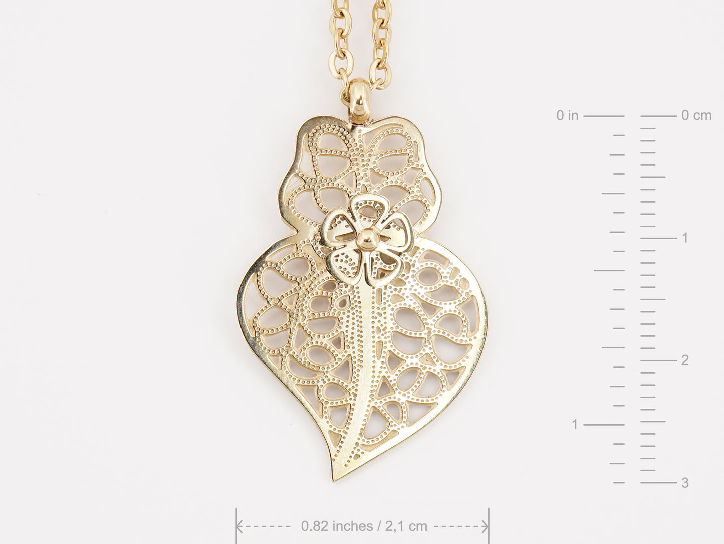 Collier avec Coeur de Viana Moyen Stylisé, Inspiration Filigrane Portugaise, Acier Inoxydable Doré