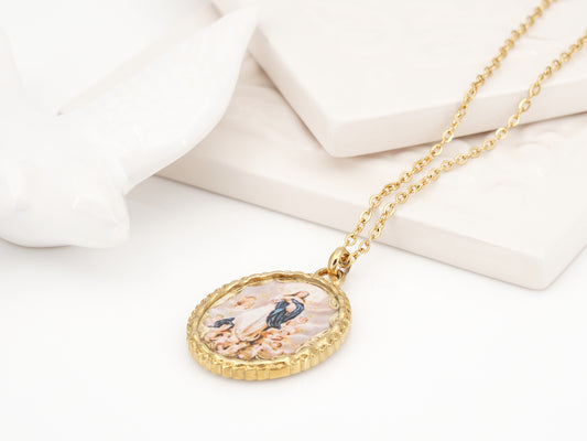 Fio com Medalha Nossa Senhora da Imaculada Conceição, Inspirado na Filigrana Portuguesa, Aço Inoxidável Dourado