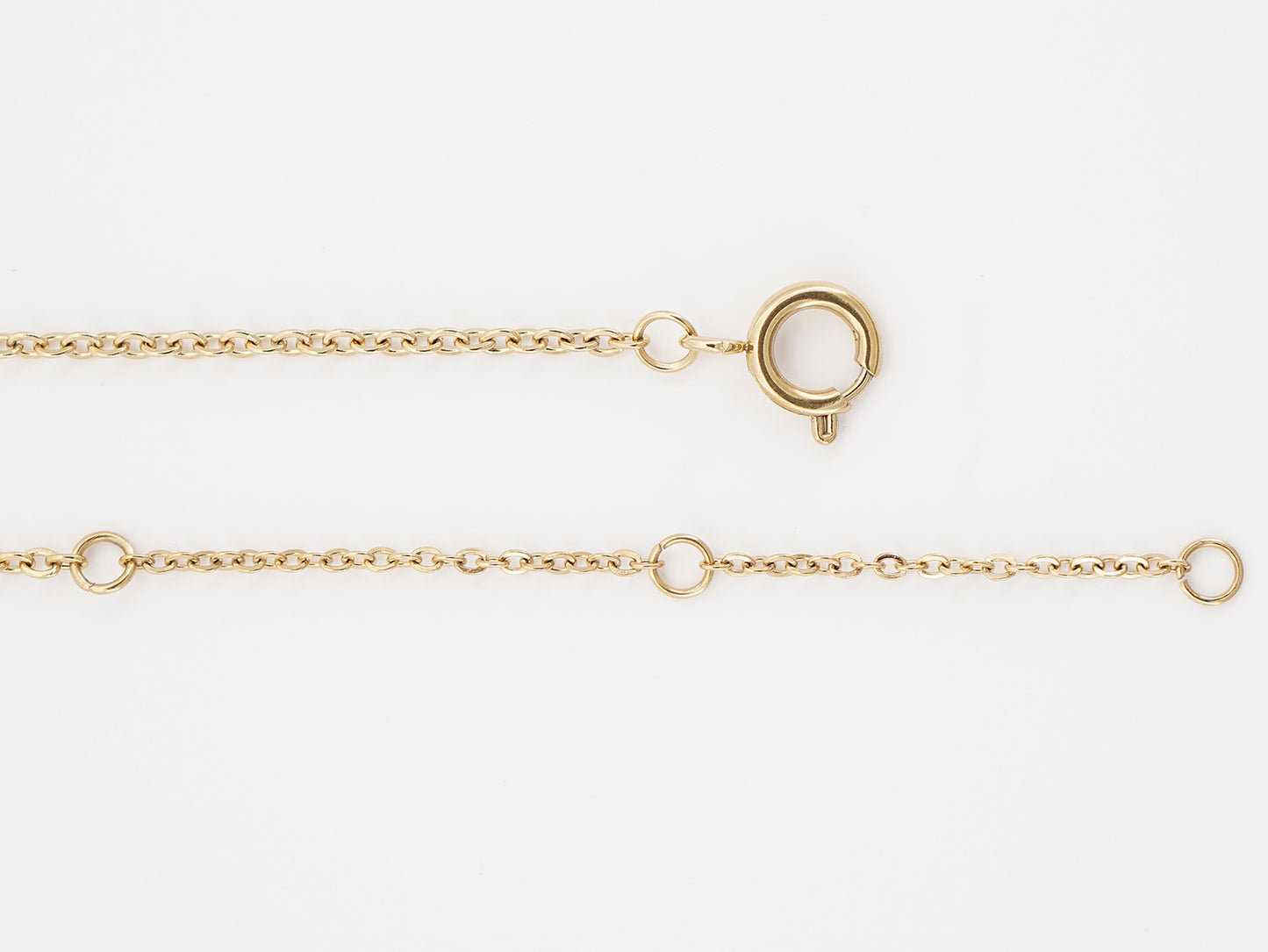 Fio com Medalhas Nossa Senhora de Fátima e Coração Imaculado, Inspirado na Filigrana Portuguesa, Aço Inoxidável Dourado - Pormenor Comprimento Ajustável