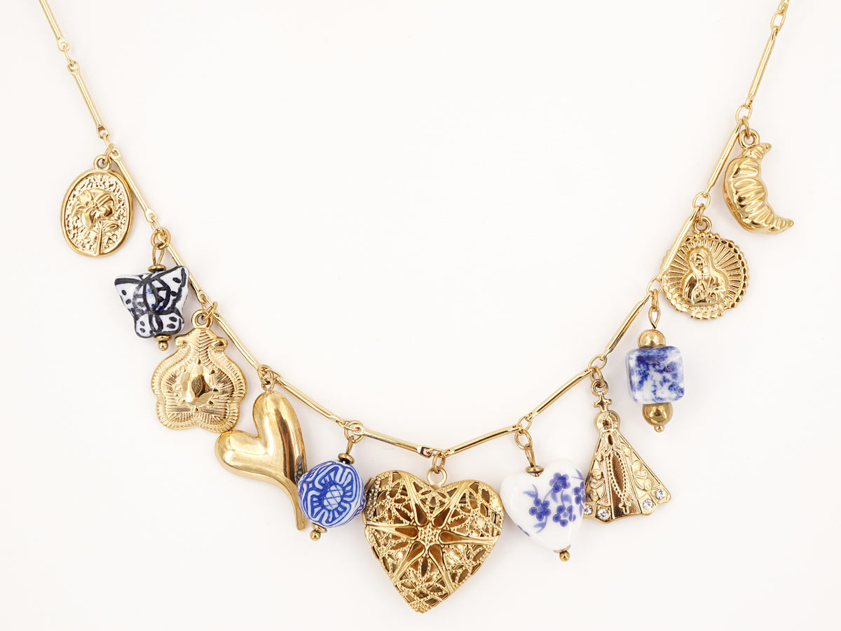 Colar com Berloques Tons Azuis, Inspirado na Filigrana Portuguesa, Aço Inoxidável Dourado - Pormenor