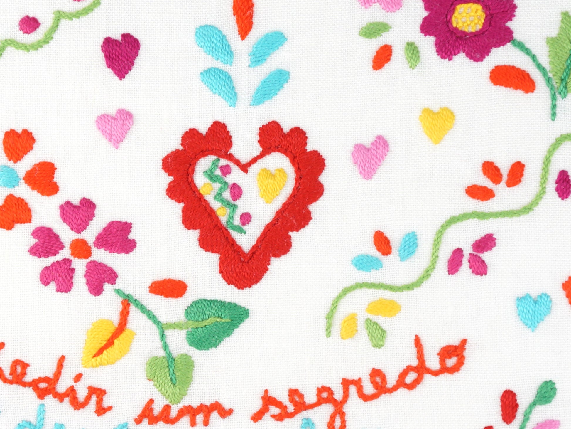 Lenço dos Namorados Pequeno, Desenho 02, Bordado de Viana - Pormenor