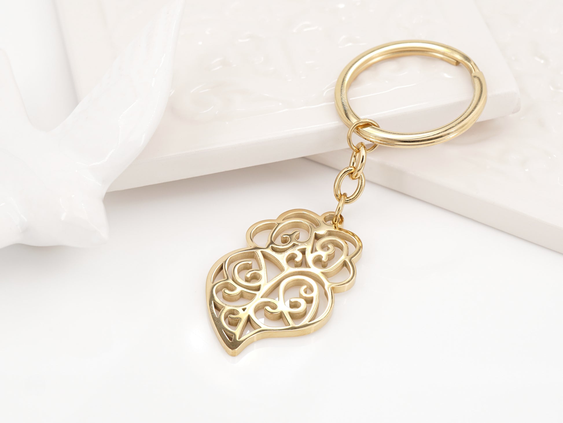 Porta Chaves Coração de Viana Estilizado, Inspirado na Filigrana Portuguesa, Aço Inoxidável Dourado