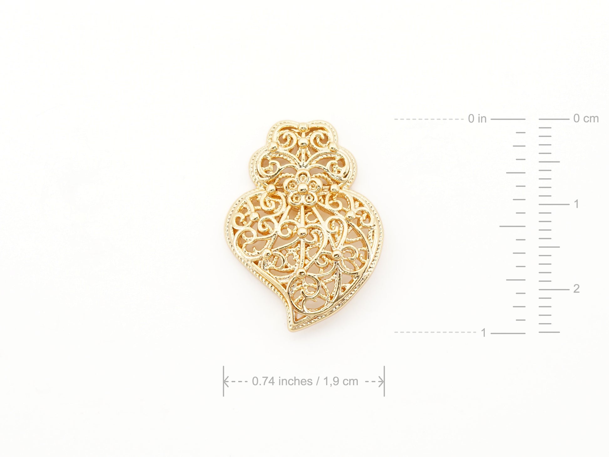 Pin Coração de Viana Tradicional Pequeno, Inspirado na Filigrana Portuguesa, Aço Inoxidável Dourado - Medidas