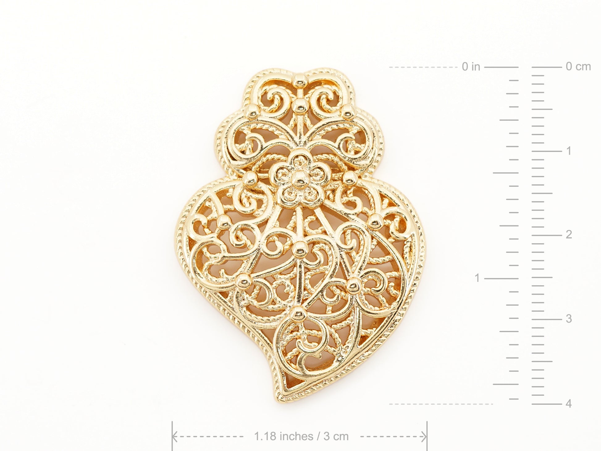 Pin Coração de Viana Tradicional Médio, Inspirado na Filigrana Portuguesa, Aço Inoxidável Dourado - Medidas