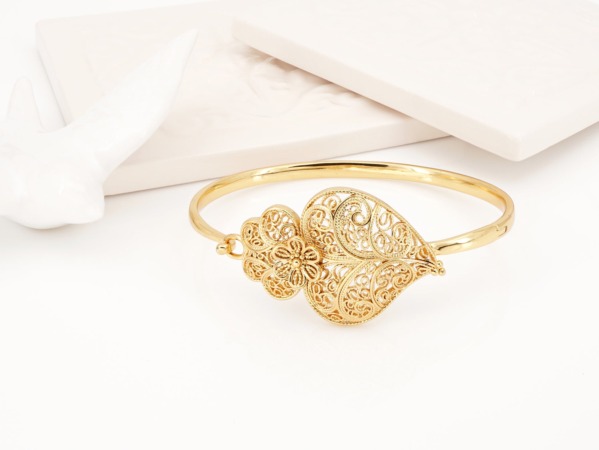 Pulseira Escrava Coração de Viana, Inspirado na Filigrana Portuguesa, Aço Inoxidável Dourado