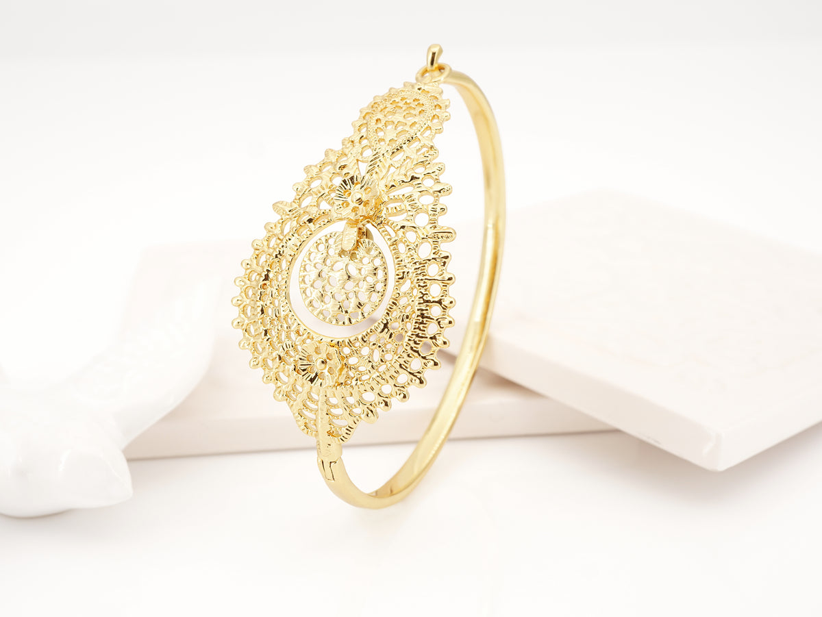 Pulseira Escrava Rainha, Inspirado na Filigrana Portuguesa, Aço Inoxidável Dourado