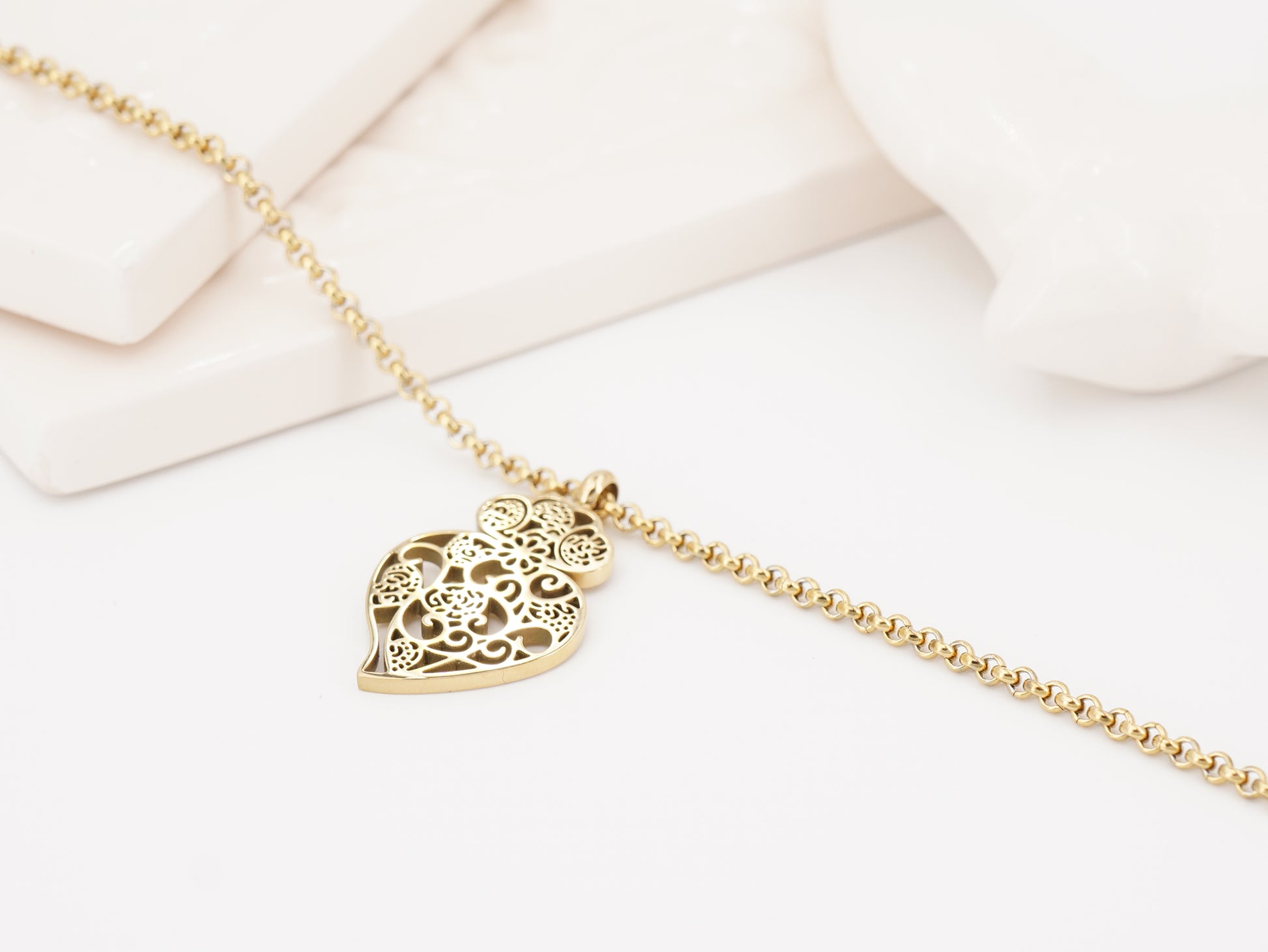 Pulseira Coração de Viana Estilizado, Inspirado na Filigrana Portuguesa, Aço Inoxidável Dourado