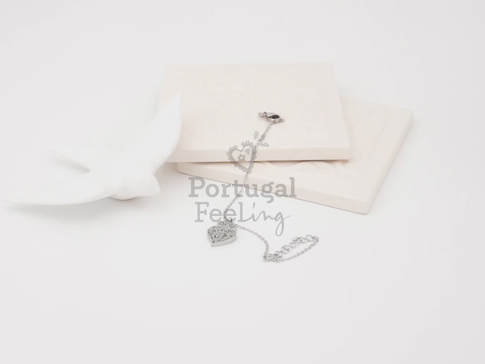 Pulseira Coração de Viana Estilizado Pequeno, Inspirado na Filigrana Portuguesa, Aço Inoxidável - Vídeo