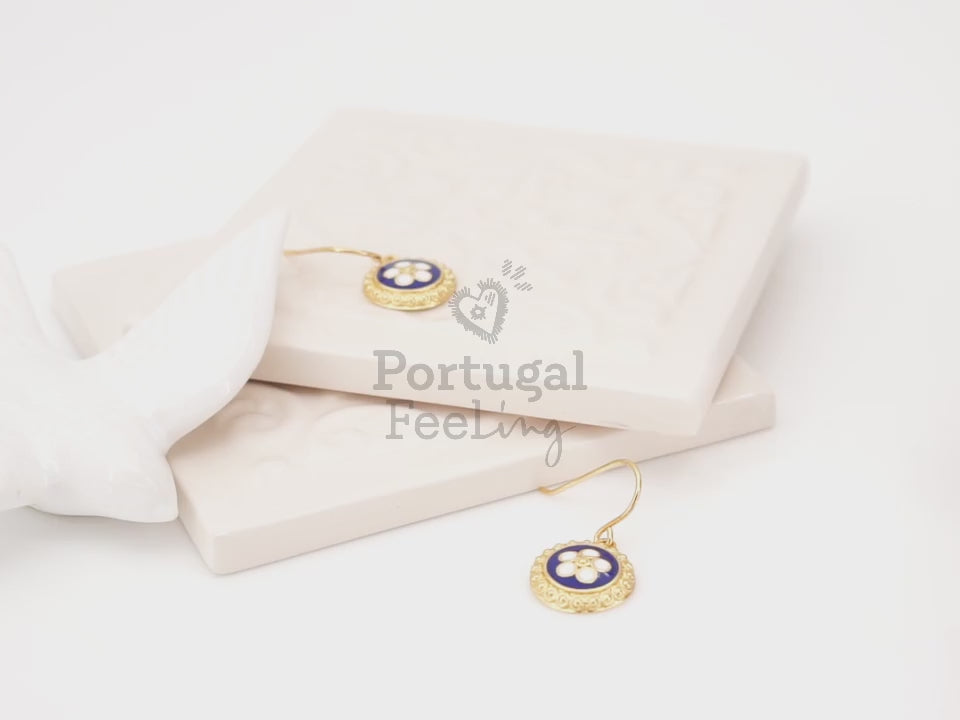 Brincos Caramujos Azuis de Gancho, Inspirados na Filigrana Portuguesa, Aço Inoxidável Dourado - Vídeo