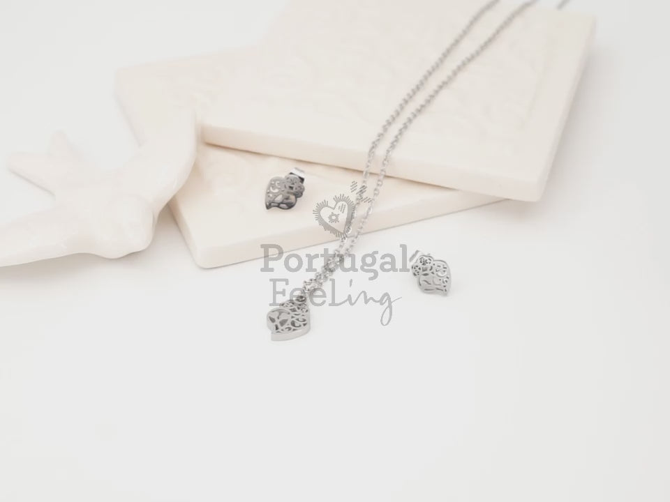 Conjunto Coração de Viana Mini, Brincos e Colar, Inspirados na Filigrana Portuguesa, Aço Inoxidável - Vídeo