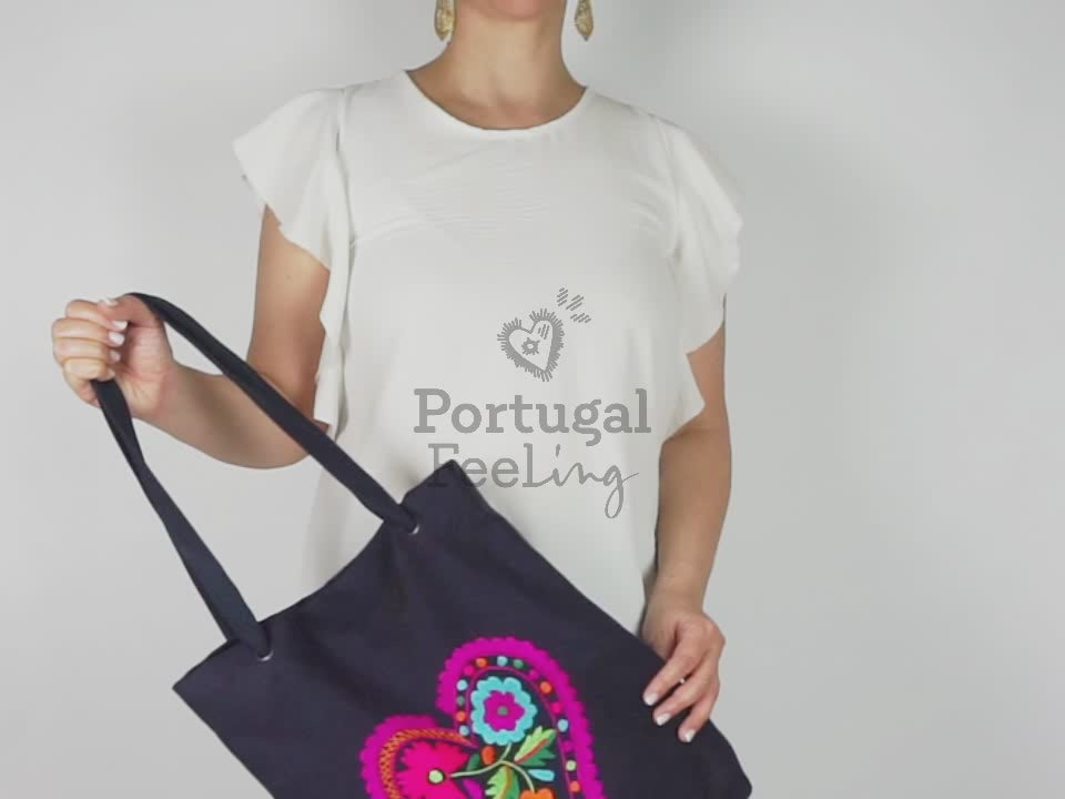 Tote Bag em Linho Forrado, Bordado de Viana - Vídeo