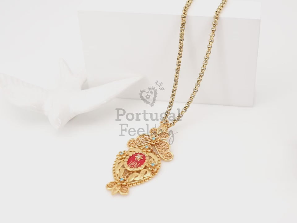 Colar Relicário Médio, Inspirado na Filigrana Portuguesa, Aço Inoxidável Dourado - Vídeo