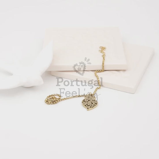Pulseira Coração de Viana Estilizado, Inspirado na Filigrana Portuguesa, Aço Inoxidável Dourado - Vídeo