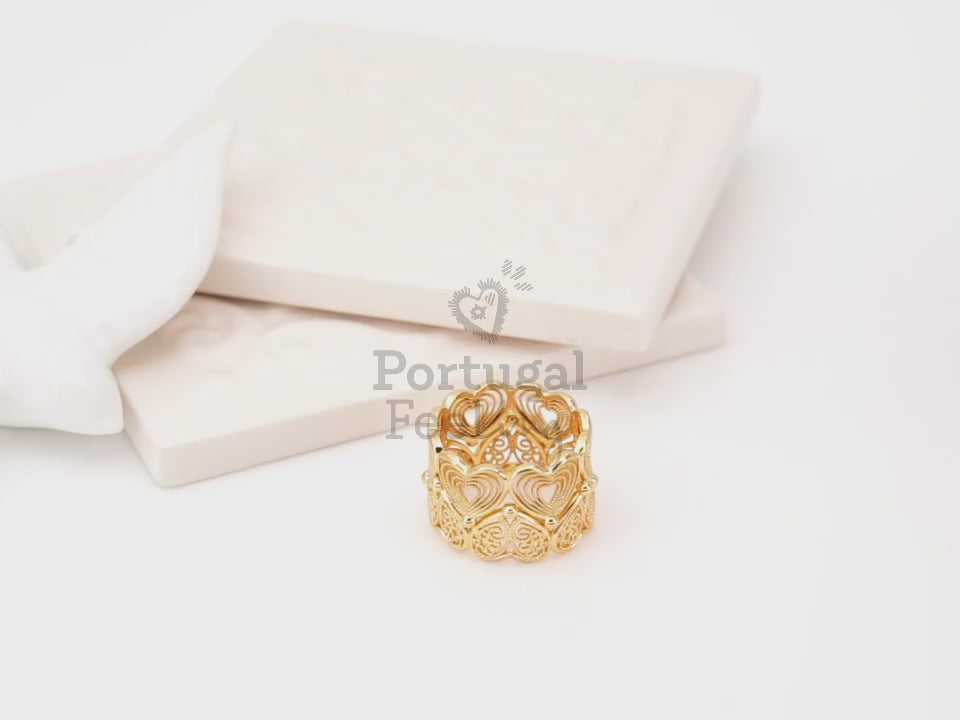Anel Duplo com Corações de Viana Encaixados, Inspirado na Filigrana Portuguesa, Aço Inoxidável Dourado - Vídeo