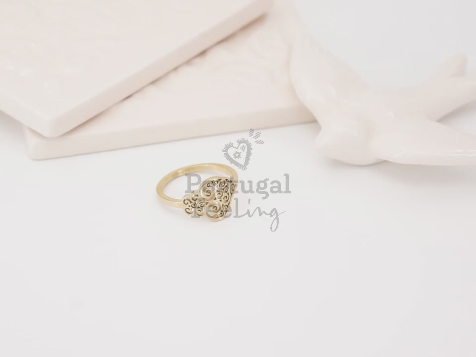 Anel Coração de Viana Estilizado, Inspirado na Filigrana Portuguesa, Aço Inoxidável Dourado - Vídeo