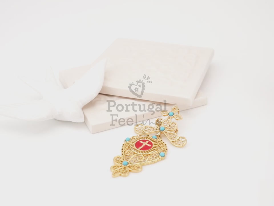 Alfinete Relicário Médio, Inspirado na Filigrana Portuguesa, Aço Inoxidável Dourado - Vídeo